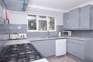 Photo 16- click for photo gallery